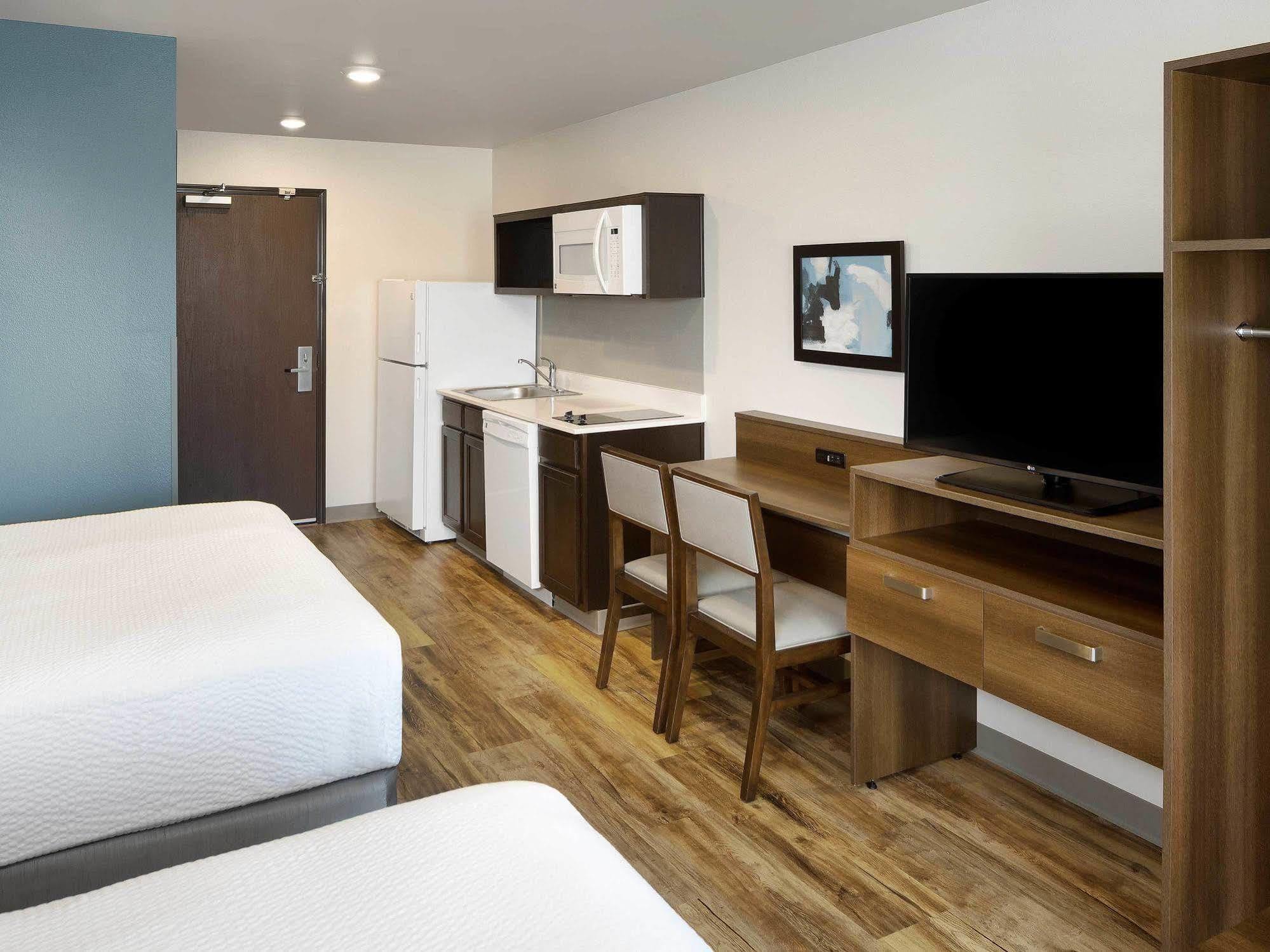 Woodspring Suites Houston Iah Airport Humble Exterior foto